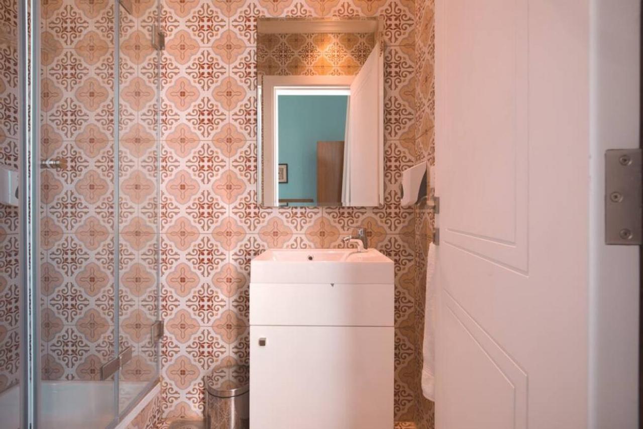 Apartment Teta Wadads 403 In Mar Mikhael