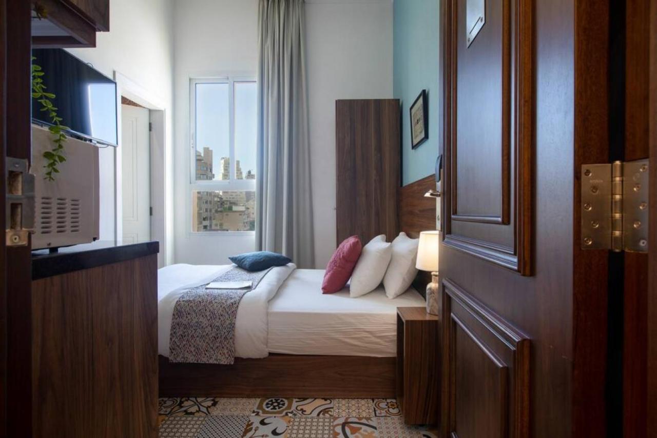 Teta Wadads 403 In Mar Mikhael * Beirut